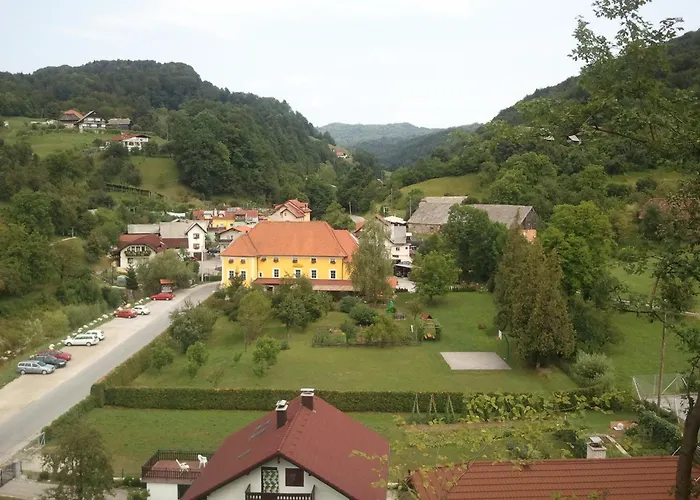 čater Maison d'hôtes 3*